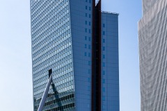 1050506