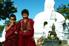 04_1976_11_Asie_P15_36_Nepal_Katmandou