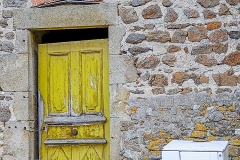 La porte jaune