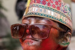 1-Holi