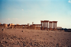 03_2000_12_Syrie_Palmyre_24_red